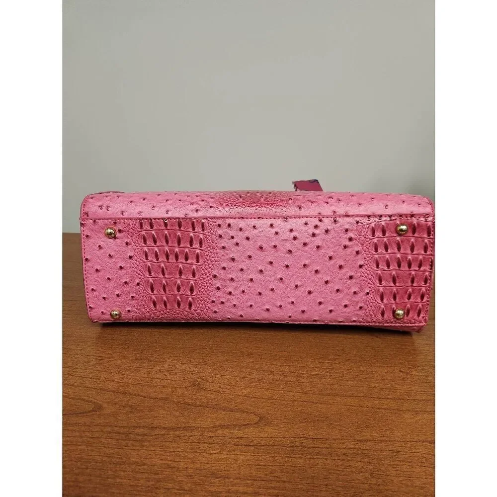 NWT Unbranded FUCHSIA faux Crocodile shoulder bag and crossbody strap with match